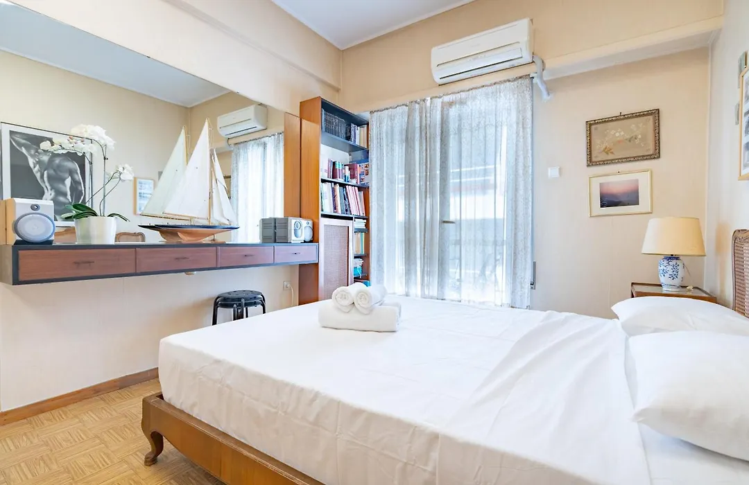 Syntagma Square 1 Bedrm 4 Persons Apartment By Mps-1